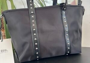 Cartera Dakota